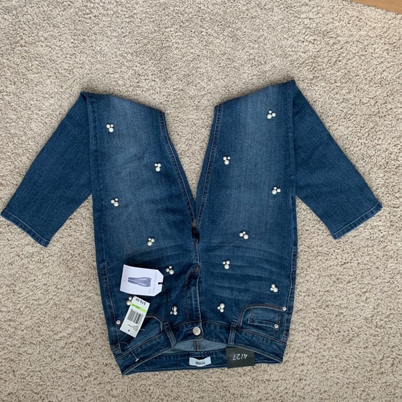 NWT Kensie jeans with pearls - Picture 7 of 7